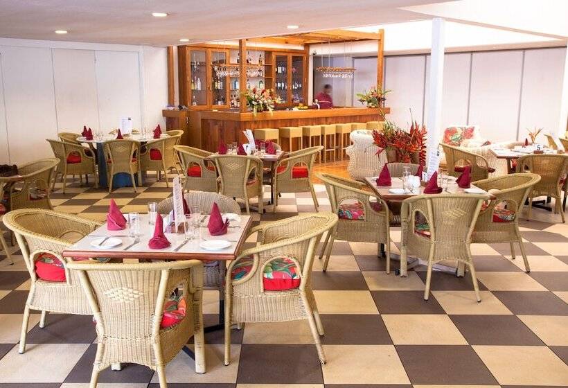 Bird Of Paradise Hotel & Apartments