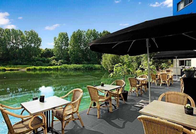 ホテル NH Capelle Rotterdam