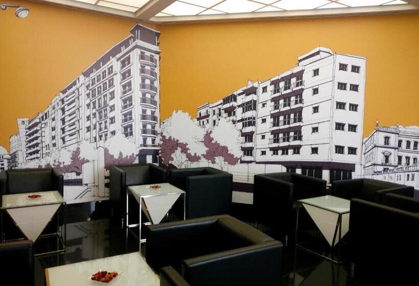 هتل Alif Avenidas