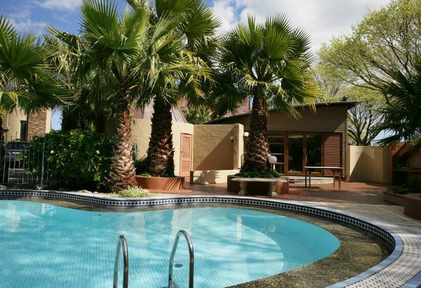 Distinction Coachman Hotel, Palmerston North