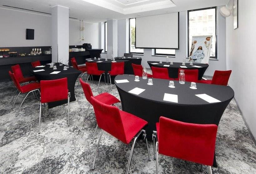 هتل Mercure Warszawa Grand