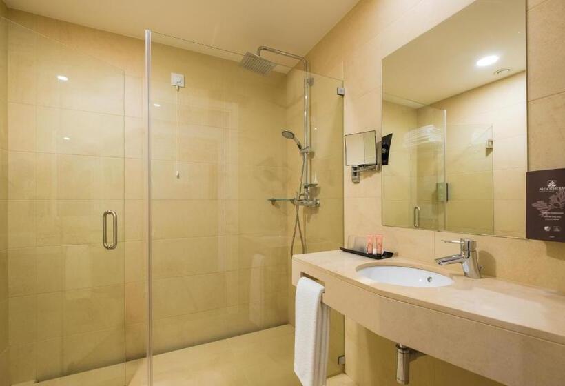 בית מלון כפרי Regina