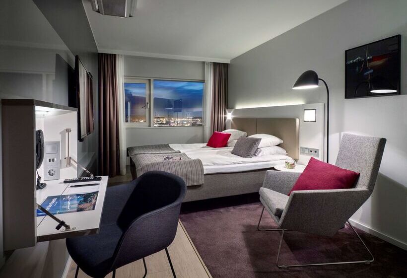 هتل Gothia Towers & Upper House
