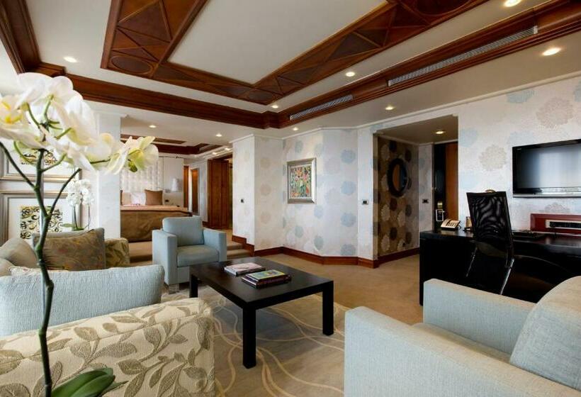 בית מלון כפרי Intercontinental Johannesburg Sandton Towers, An Ihg