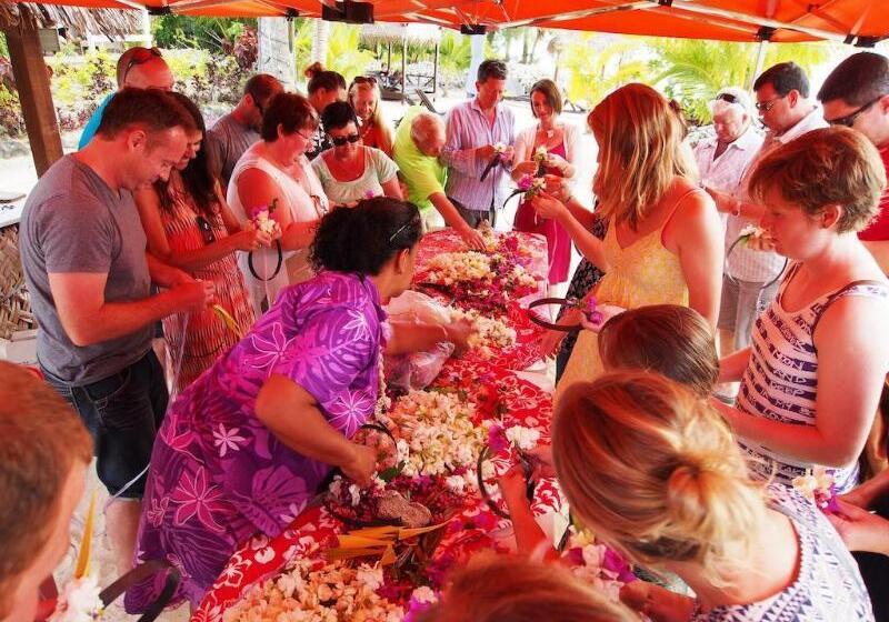 هتل Manuia Beach Resort