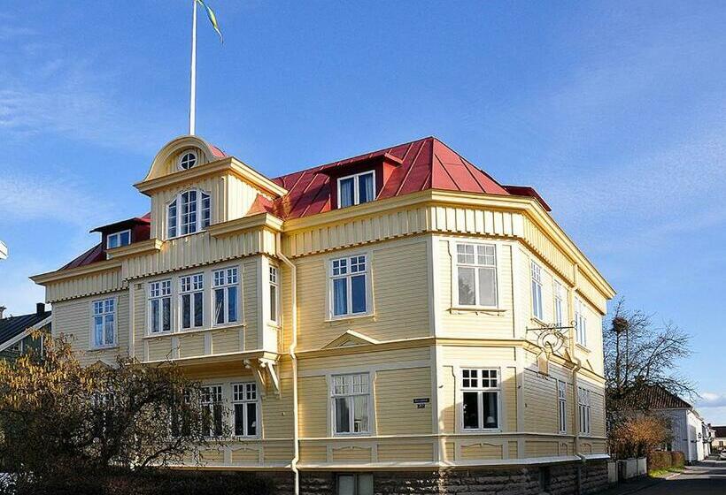 هتل Pensionat Solgården