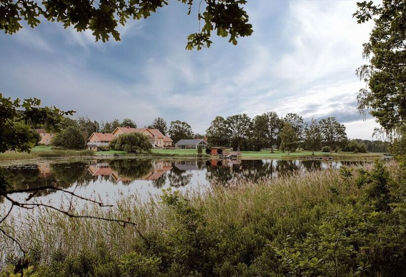هتل Toftaholm Herrgård
