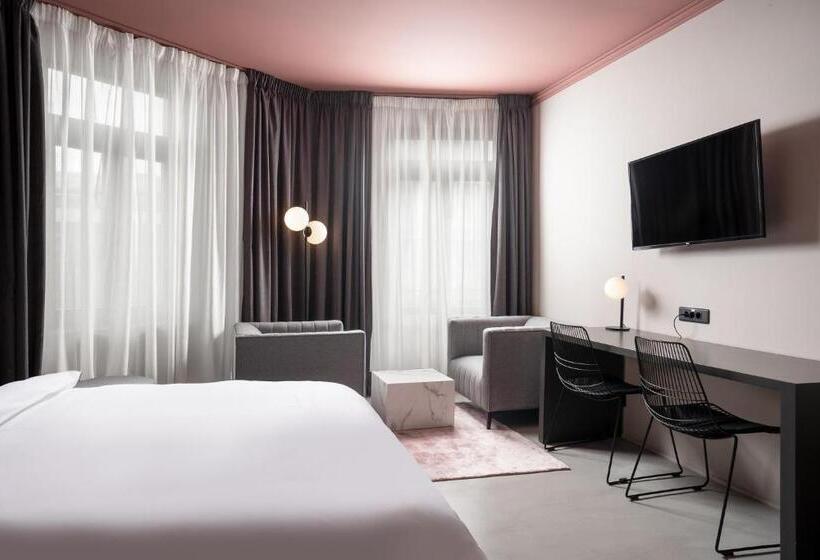 هتل Visionapartments Bucharest Calea Victoriei