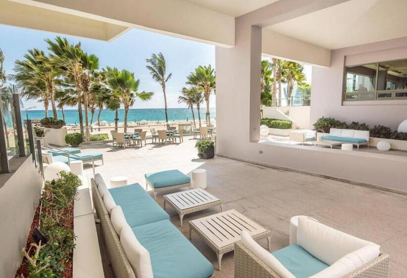 La Concha Renaissance San Juan Resort