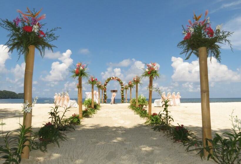 Palau Pacific Resort