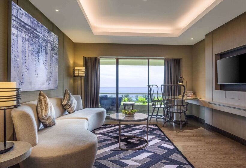 هتل Pullman Phuket Karon Beach Resort