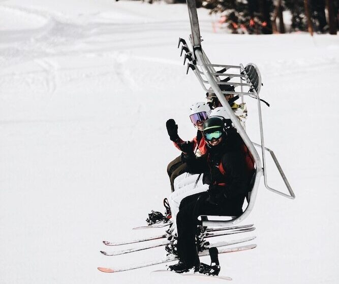 Alaskan Hotel And Bar