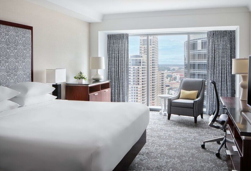 هتل Amway Grand Plazacurio Collection By Hilton