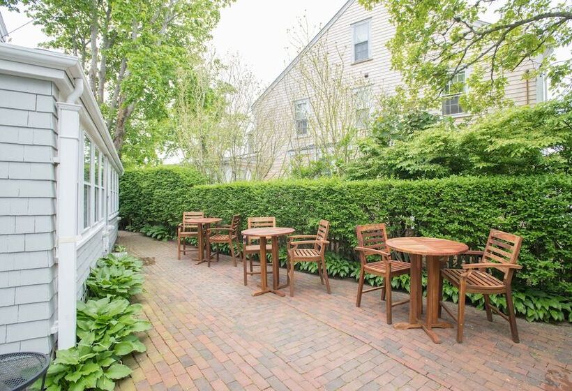 هتل Anchor Inn