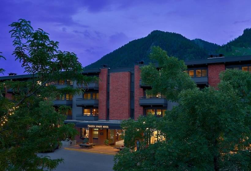 هتل Aspen Square Condominium