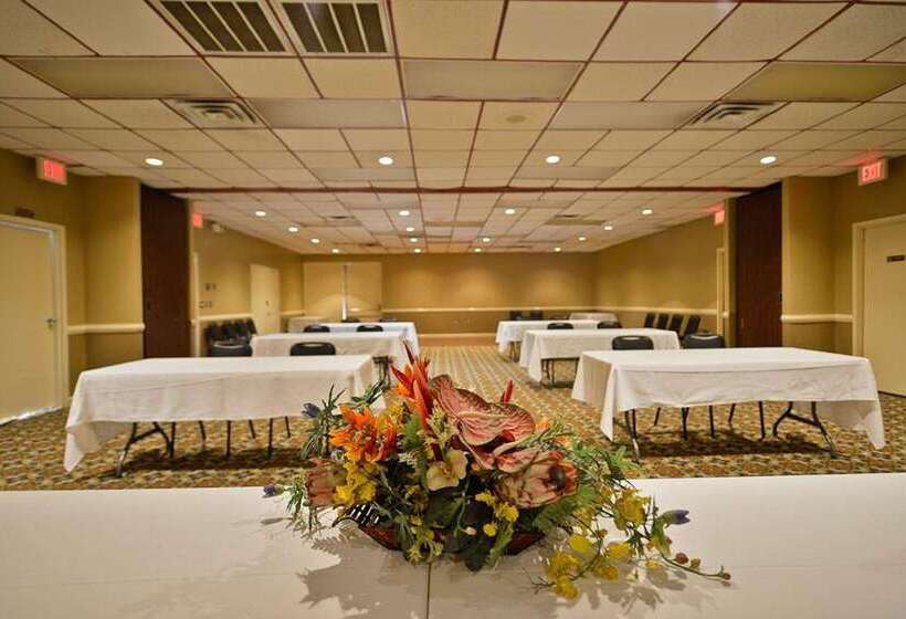 فندق Best Western Tulsa Airport