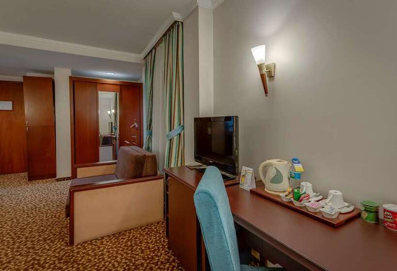 هتل Best Western Plus Khan