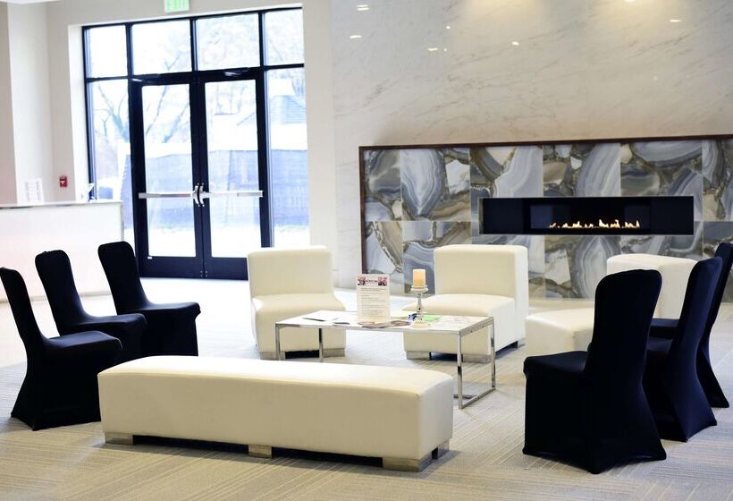 בית מלון כפרי Doubletree By Hilton Baltimore North Pikesville