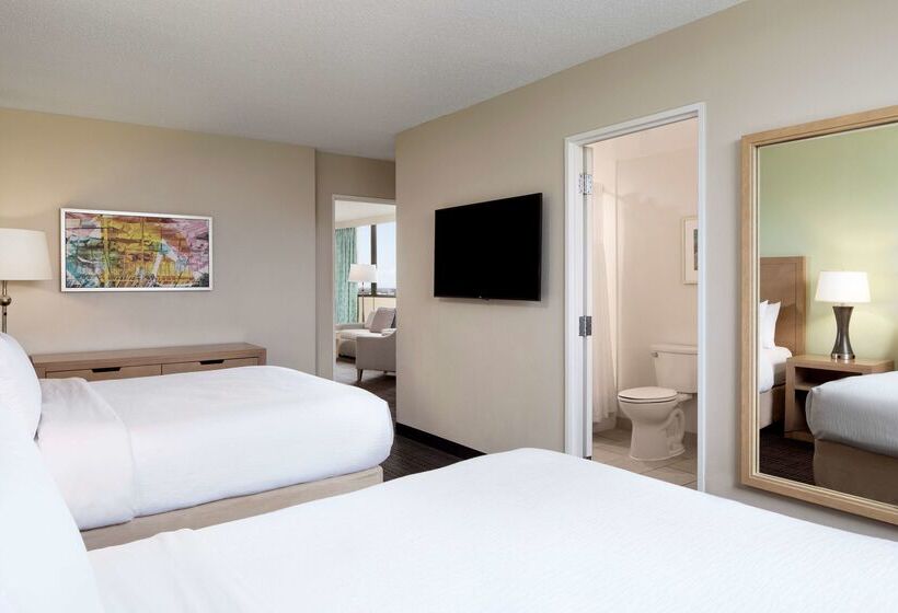 בית מלון כפרי Embassy Suites By Hilton Tampa Airport Westshore