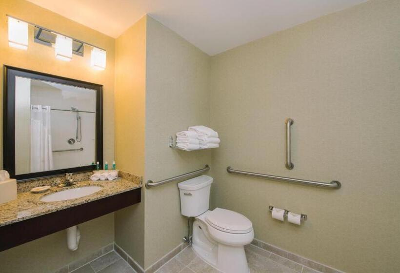 فندق Holiday Inn Express And Suites Merrimack, An Ihg