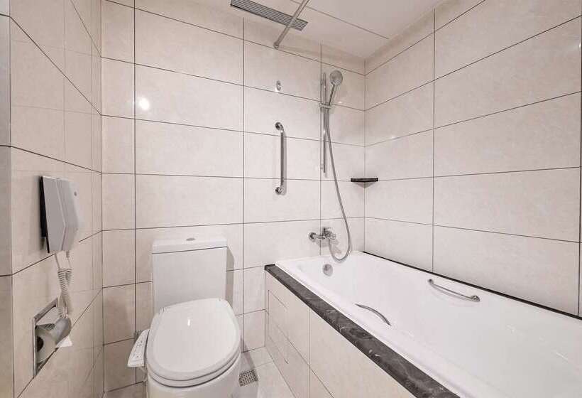 هتل Illume Taipei