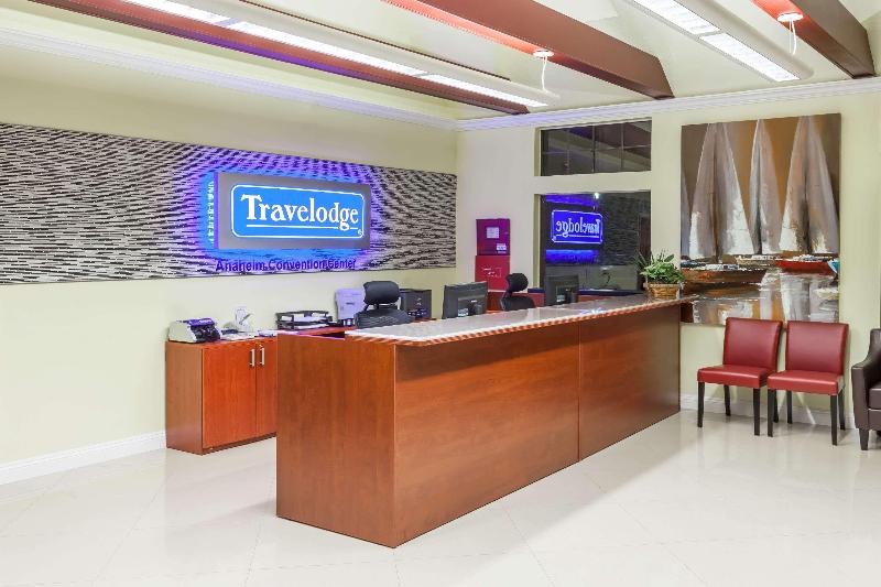 فندق Ramada By Wyndham Anaheim Convention Center