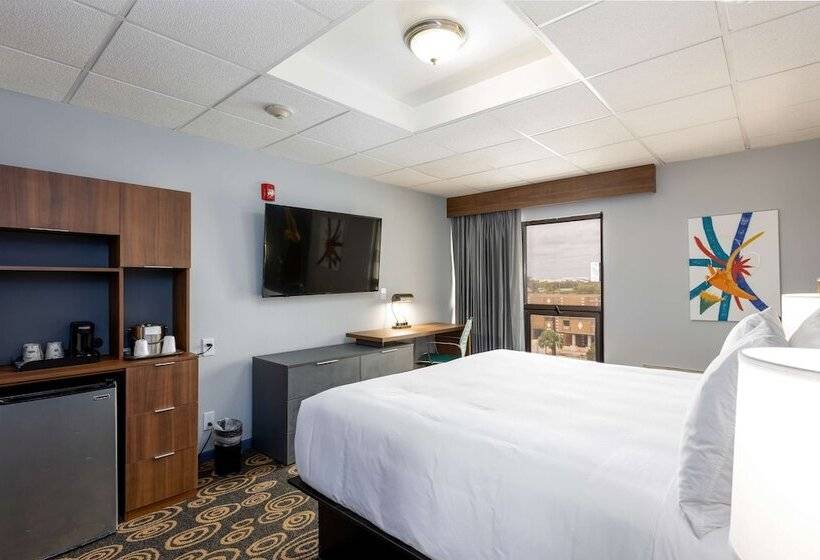هتل Regency Miami Airport By Sonesta