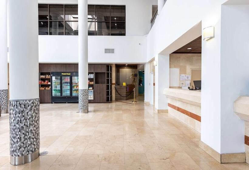 هتل Regency Miami Airport By Sonesta
