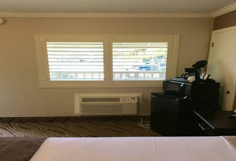 فندق Seaside Inn Morro Bay