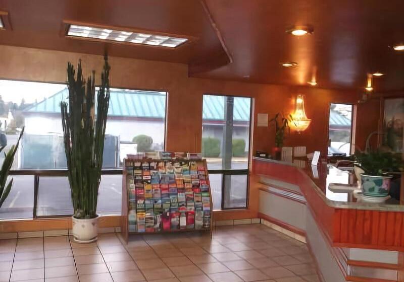 فندق Sunrise Inn