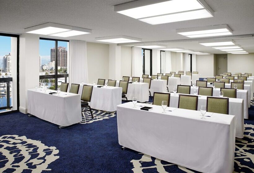 استراحتگاه Bahia Mar Ft. Lauderdale Beach  A Doubletree By Hilton
