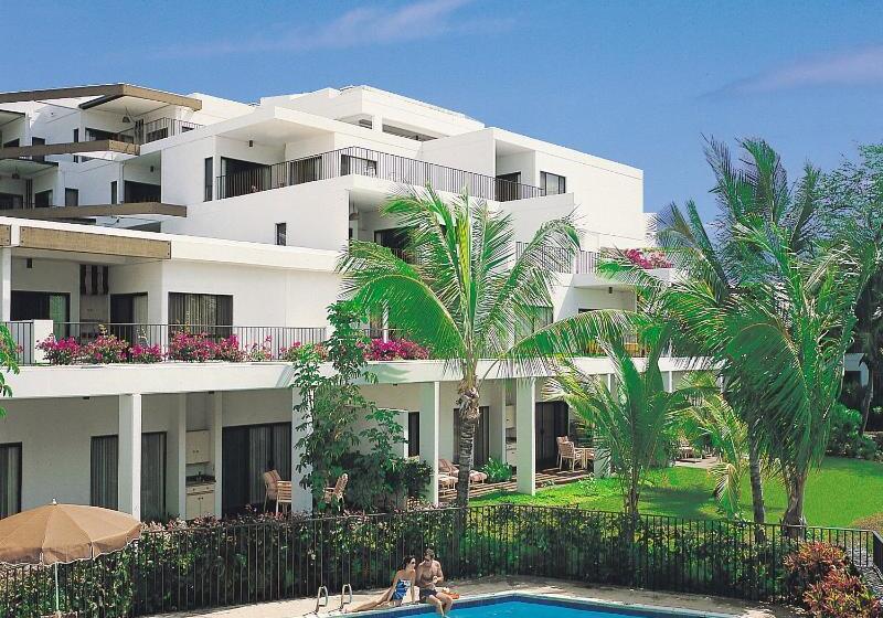 渡假胜地  Royal Sea Cliff