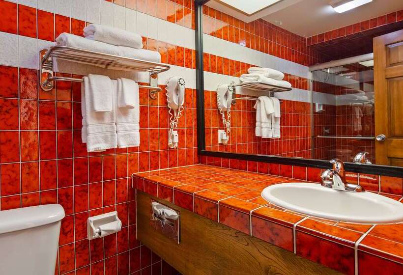 Best Western Pine Tree Motel