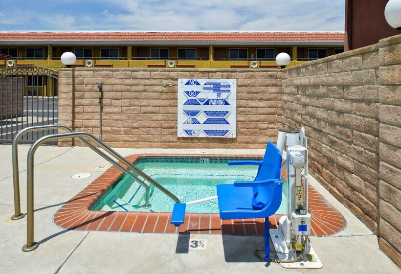 酒店 Americas Best Value Inn   Azusa/pasadena