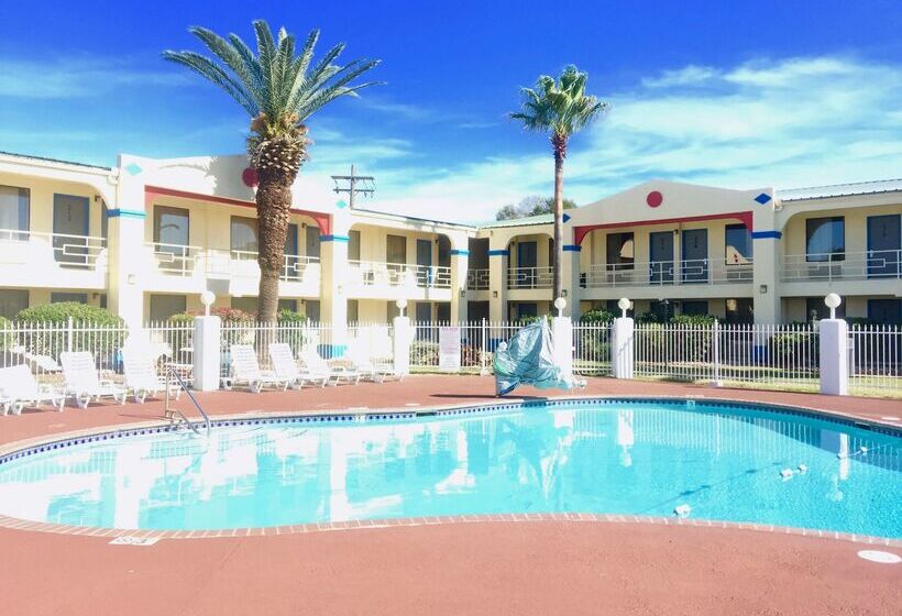 בית מלון כפרי Americas Best Value Inn Beaumont