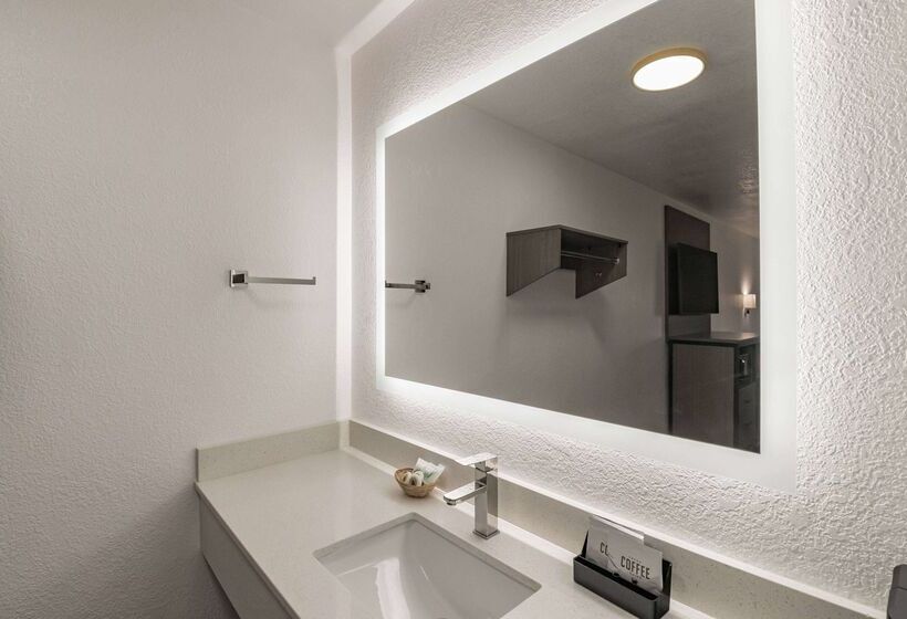 فندق Baymont By Wyndham Grand Junction