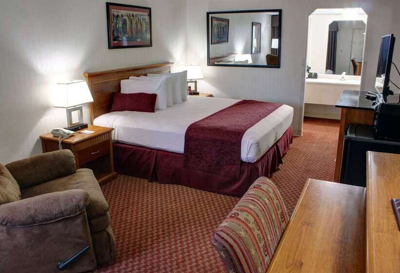فندق Baymont By Wyndham Grand Junction