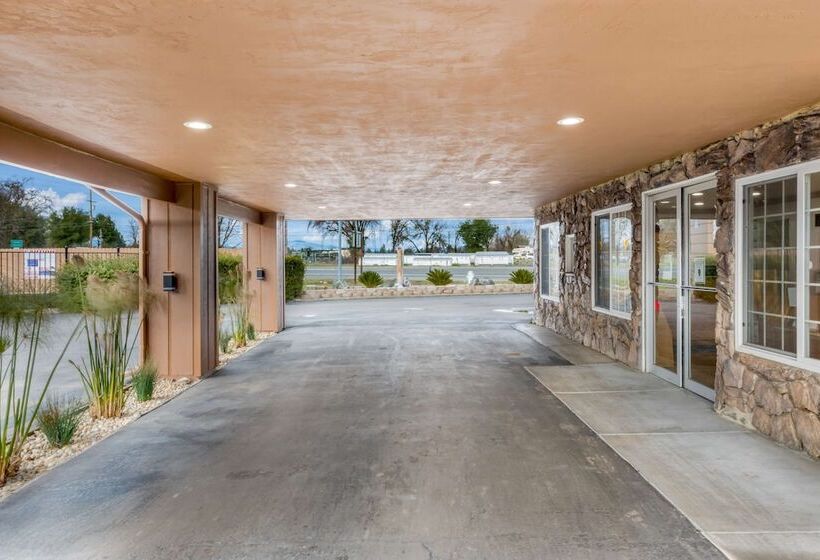 בית מלון כפרי Americas Best Value Inn Ukiah