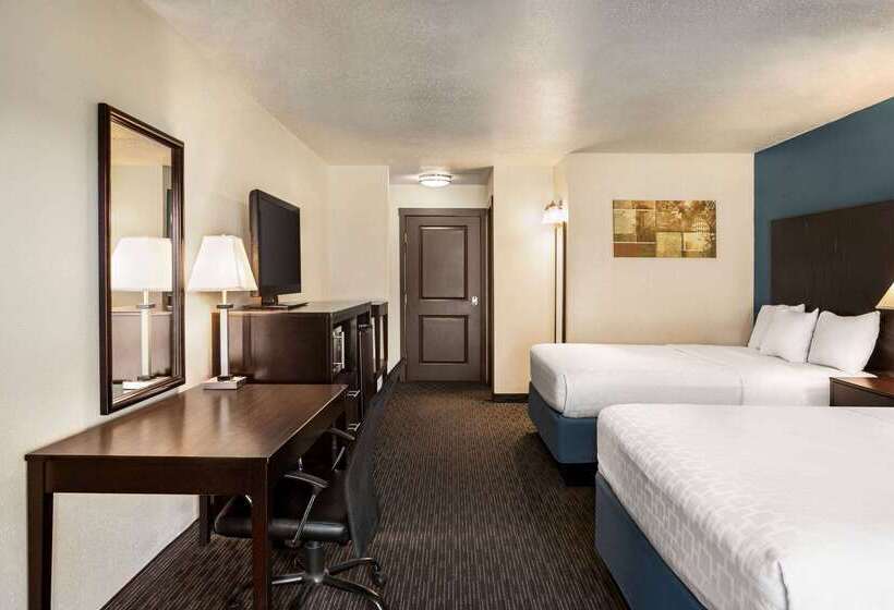 هتل Americinn By Wyndham La Crosse Riverfrontconference Center