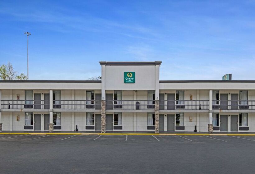 هتل Quality Inn