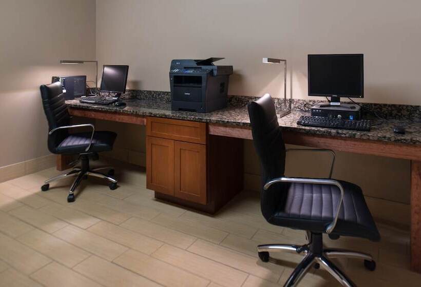 هتل Best Western Ambassador Inn & Suites