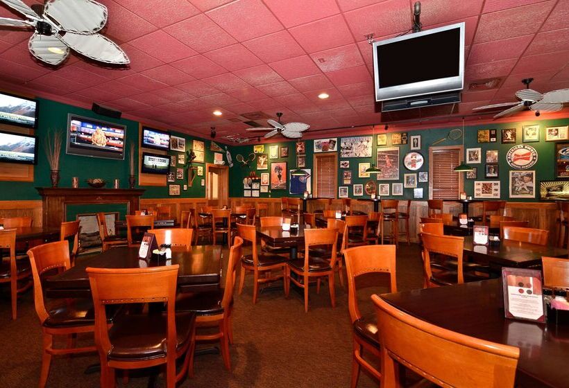 בית מלון כפרי Best Western Angus Inn