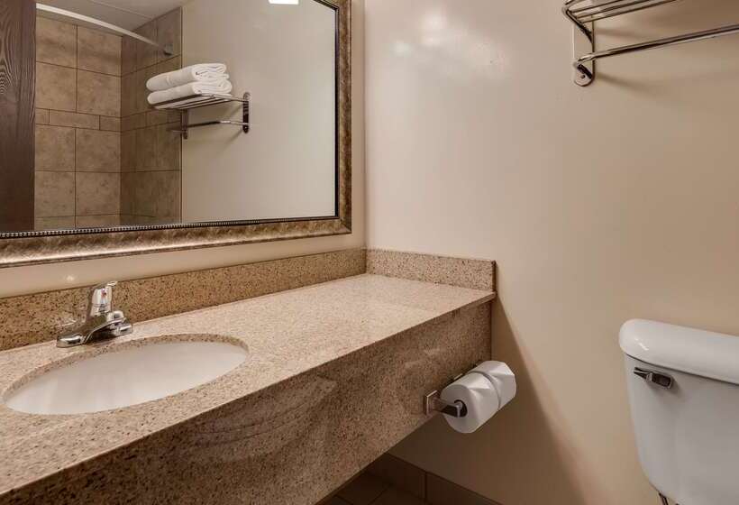 בית מלון כפרי Best Western Angus Inn