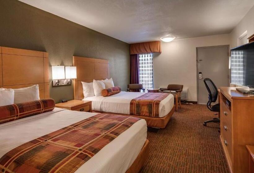 בית מלון כפרי Best Western Angus Inn