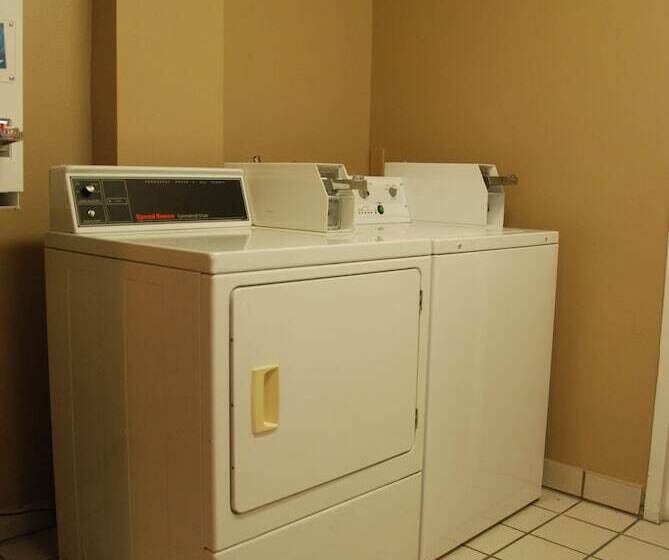 Отель Best Western Baraboo Inn