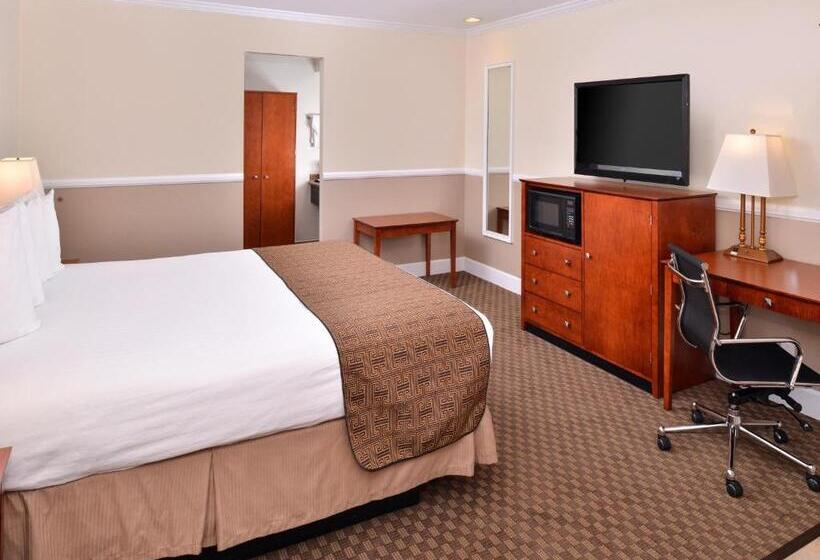 ホテル Best Western Capistrano Inn
