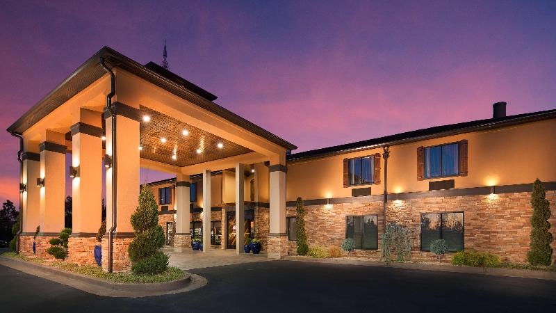 فندق Best Western Cottontree Inn