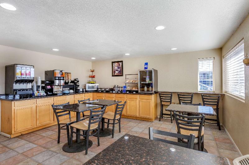 هتل Best Western El Rancho Palacio