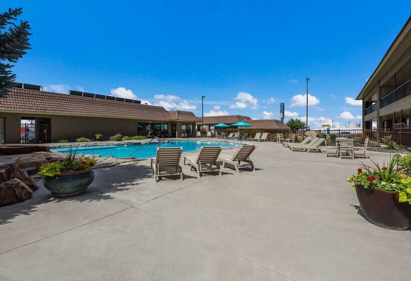 Отель Best Western Foothills Inn