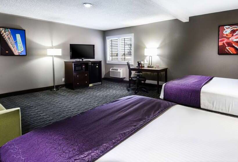 בית מלון כפרי Best Western Mccarran Inn